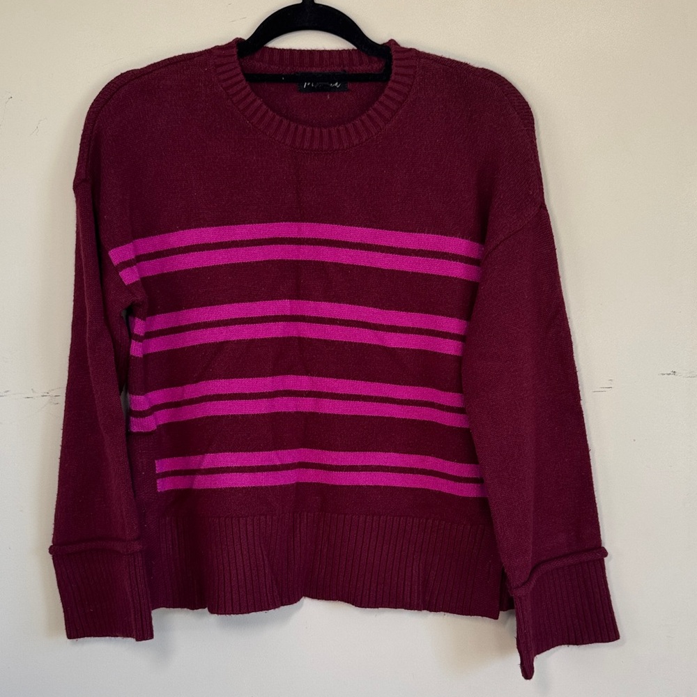 Marled Wine Sweater‎ with Fuchsia Stripes